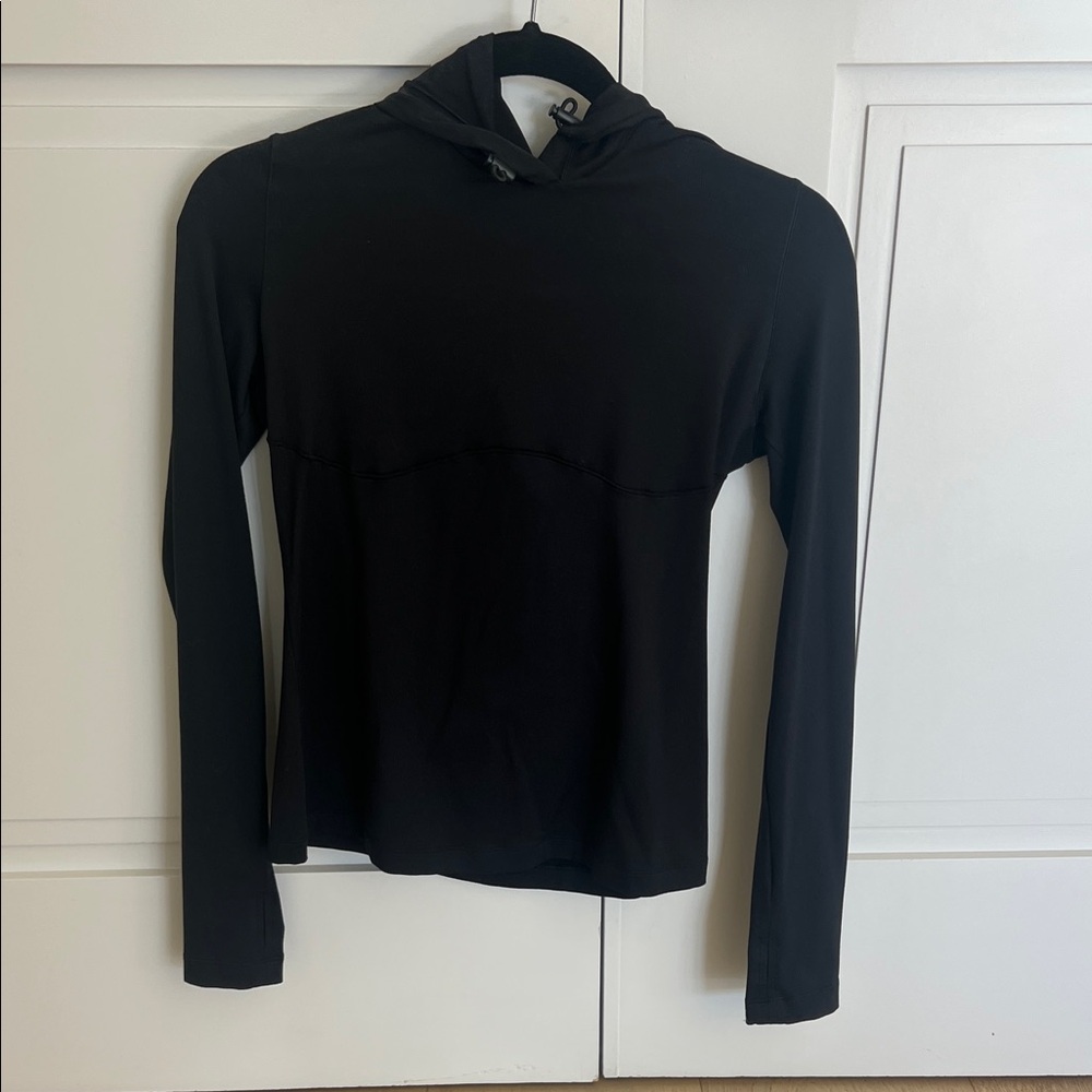ALO Black Long Sleeve Hoodie